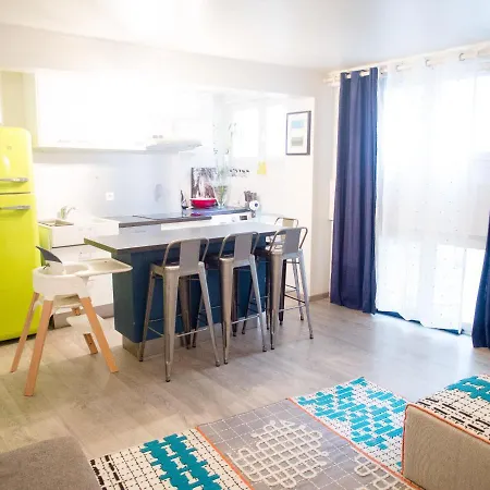 Design Flat In The Center Of Paris- Marais Appartamento Parigi